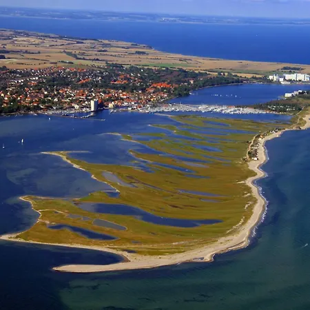 Feriehus Fischers Meerzeit, Kleines Fischerhaus, Kaminofen, Garten