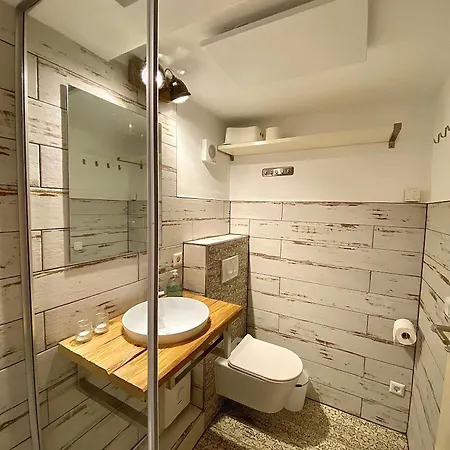 Feriehus Fischers Meerzeit, Kleines Fischerhaus, Kaminofen, Garten